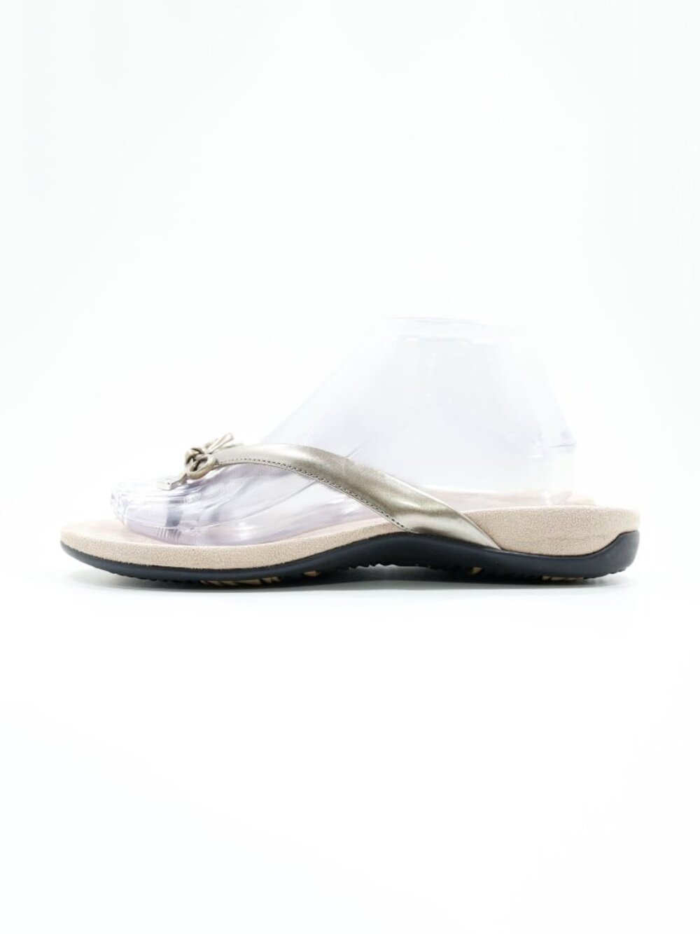 Vionic Bella II Gold Patent Leather Lightweight Thong Sandals - 9